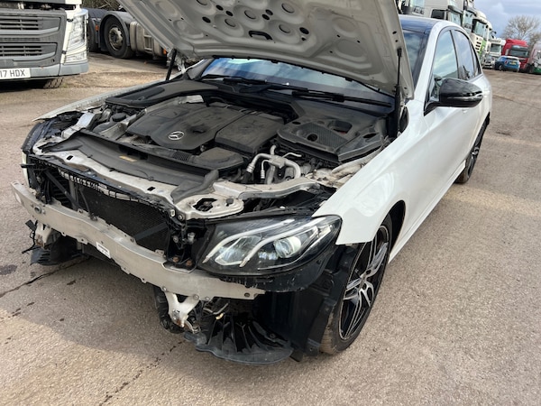 Used Mercedes-Benz E-Class 2017 for sale - 74011418: Photo 12