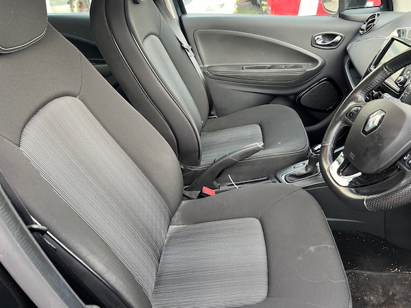 Used Renault Zoe 2018 for sale - 72974039: Photo 9