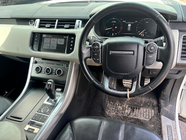 Used Land Rover Range Rover Sport 2016 for sale - 73791813: Photo 6