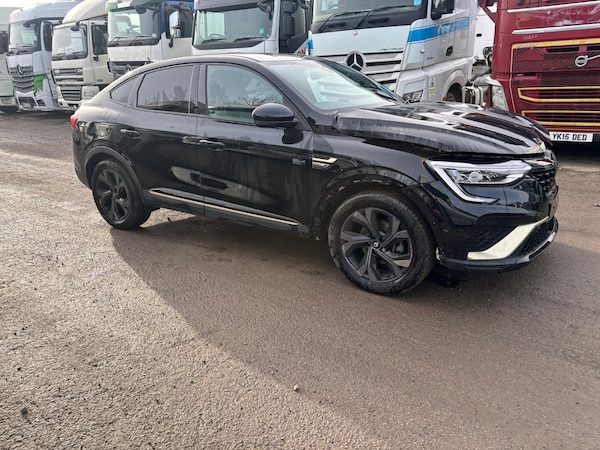 Used Renault Arkana 2023 for sale - 73641667: Photo 1