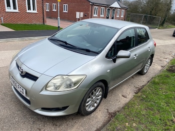 Toyota Auris feature image