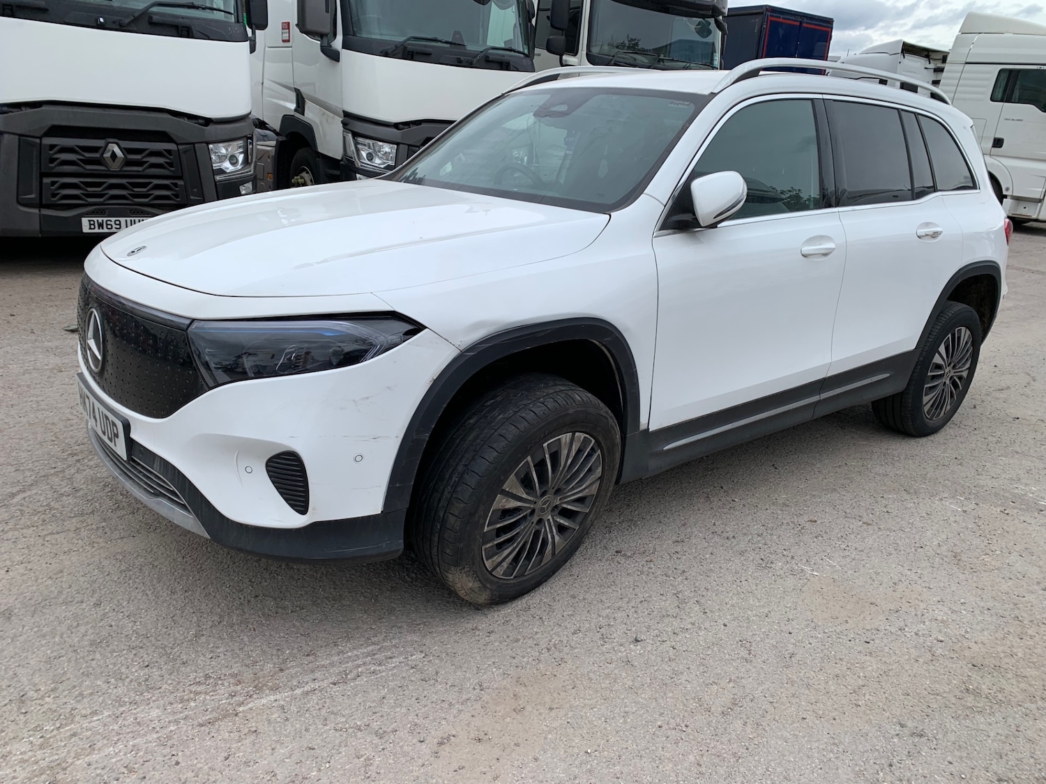 Used Mercedes-Benz EQB 2024 for sale - 78177110: Photo 3