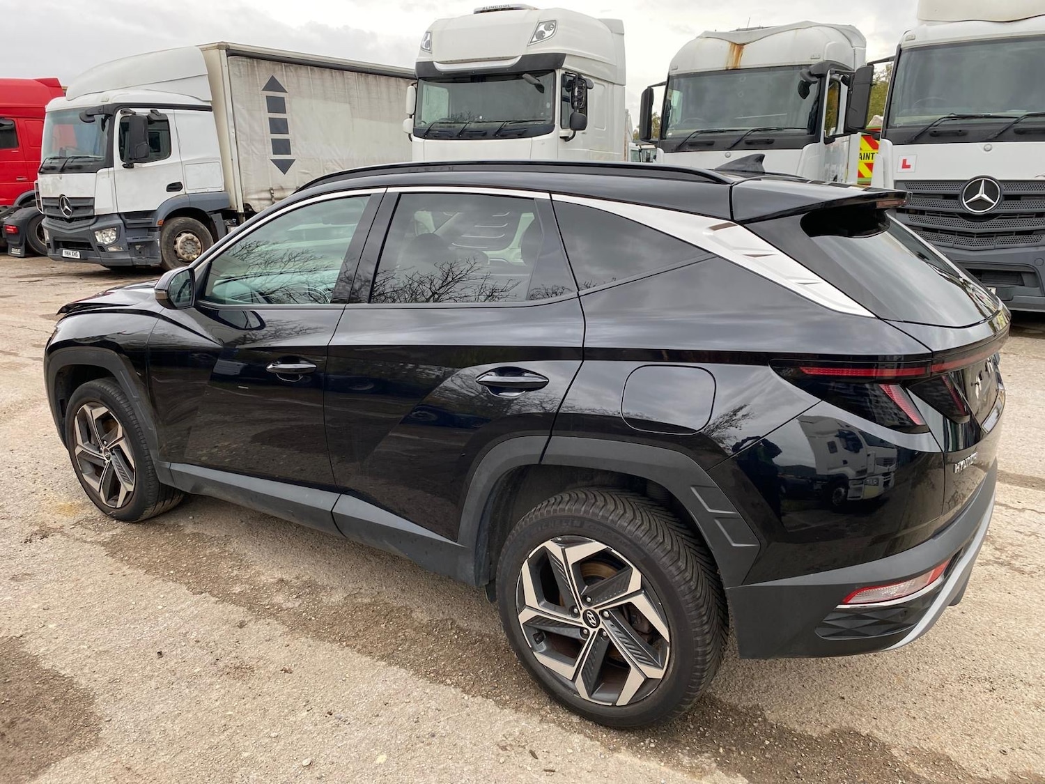 Used Hyundai TUCSON 2023 for sale - 76392534: Photo 4