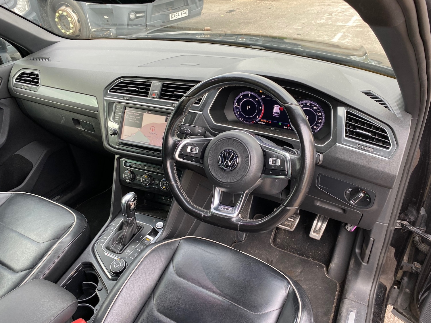 Used Volkswagen Tiguan 2017 for sale - 76352281: Photo 12