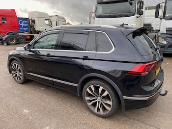 Used Volkswagen Tiguan 2017 for sale - 76352281: Photo