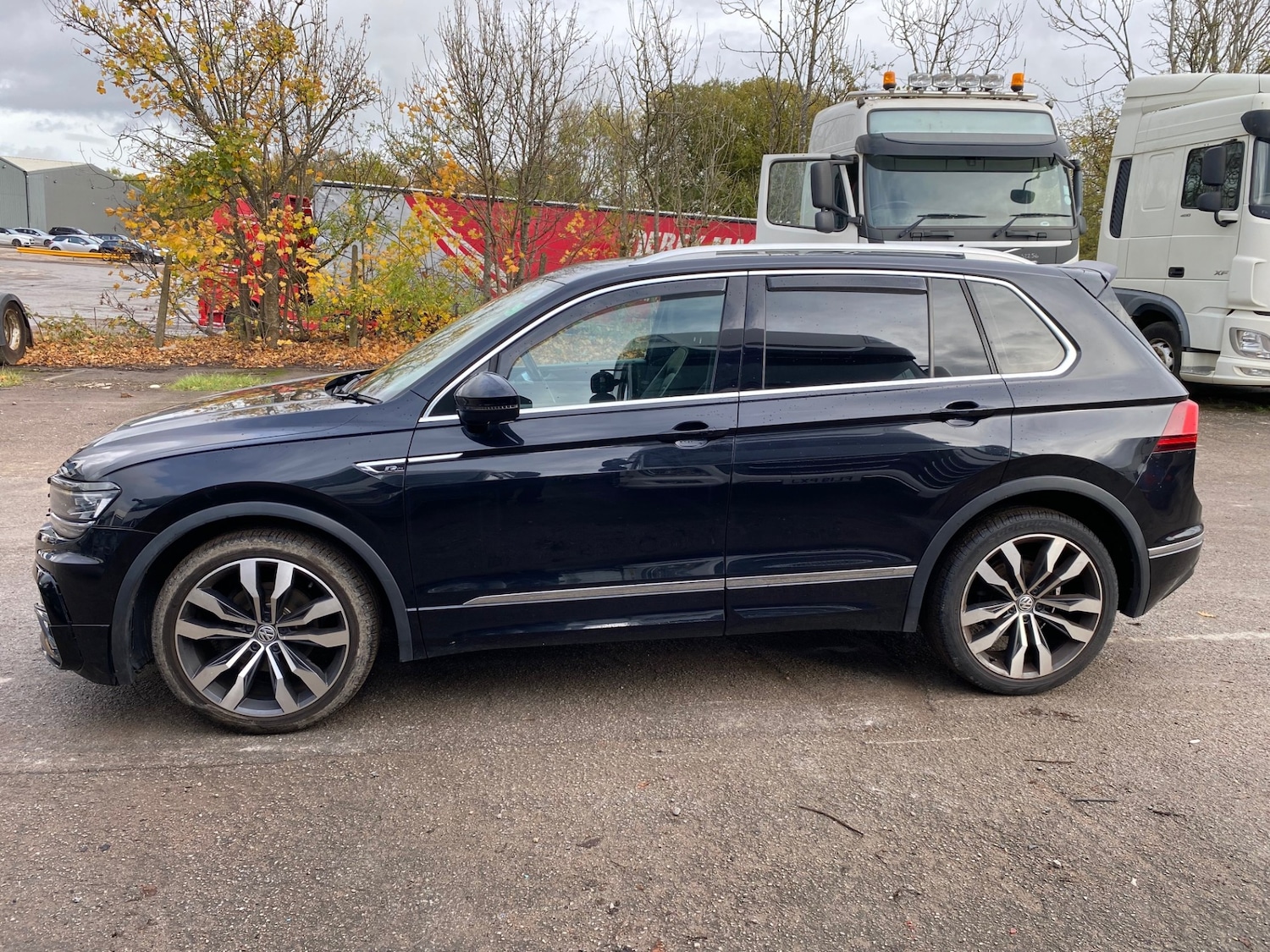 Used Volkswagen Tiguan 2017 for sale - 76352281: Photo 6