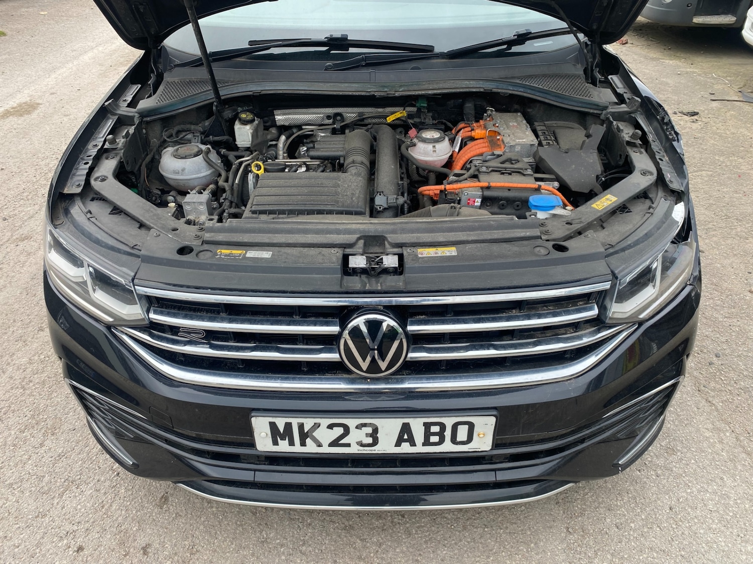 Used Volkswagen Tiguan 2023 for sale - 76121229: Photo 9