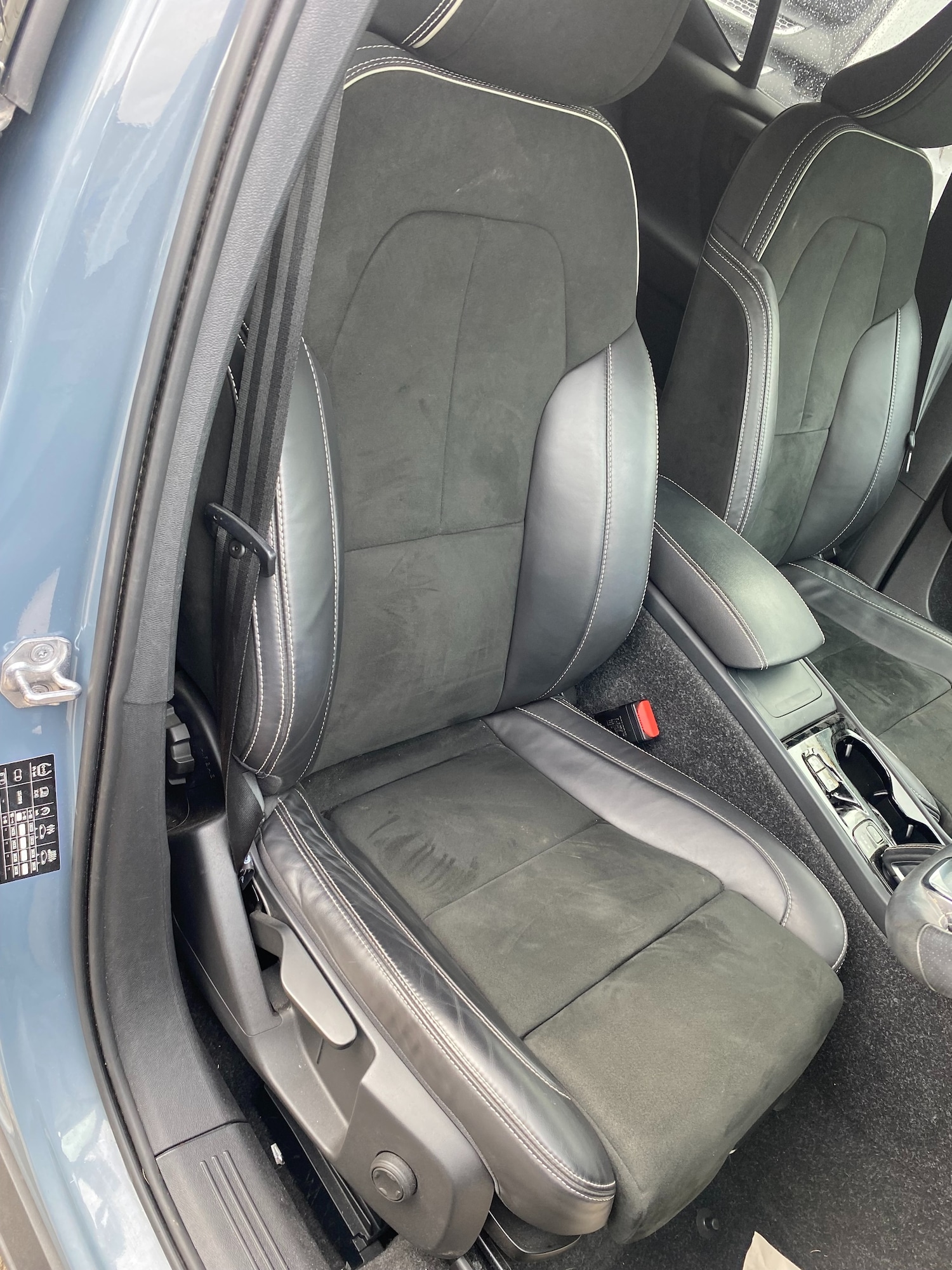 Used Volvo XC40 2021 for sale - 76047665: Photo 16