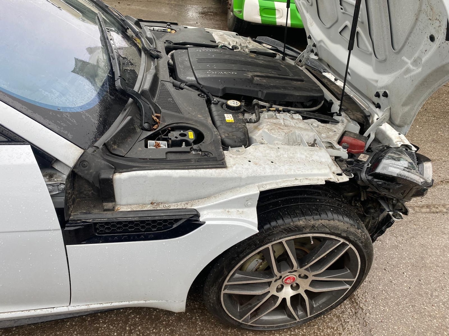 Used Jaguar F-Type 2017 for sale - 77124141: Photo 10