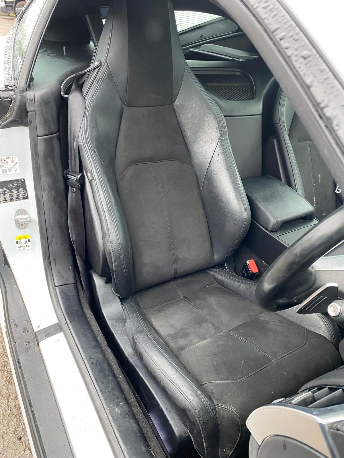 Used Jaguar F-Type 2017 for sale - 77124141: Photo 15