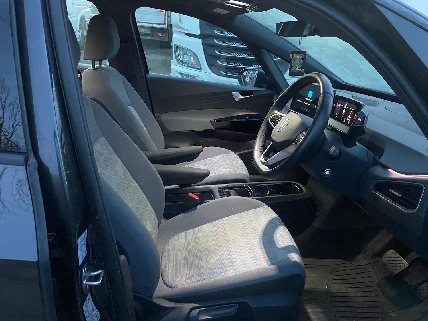 Used Volkswagen ID.3 2023 for sale - 76893089: Photo 15