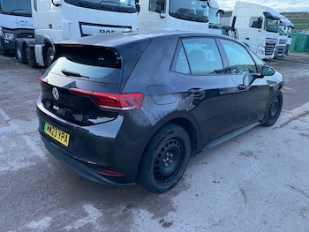 Used Volkswagen ID.3 2023 for sale - 76893089: Photo