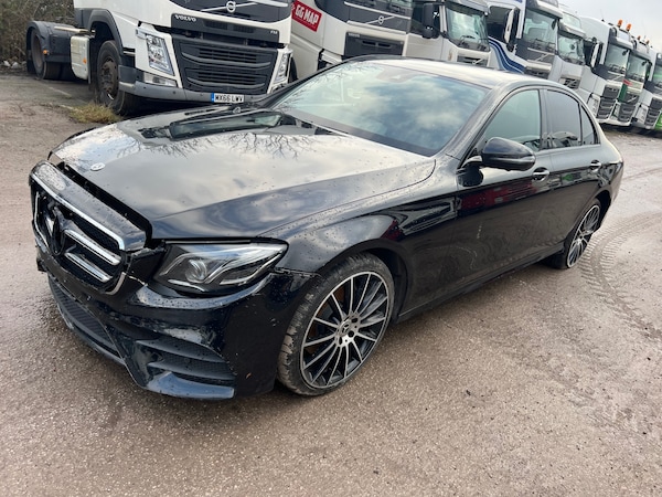 Used Mercedes-Benz E-Class 2019 for sale - 73753966: Photo 2