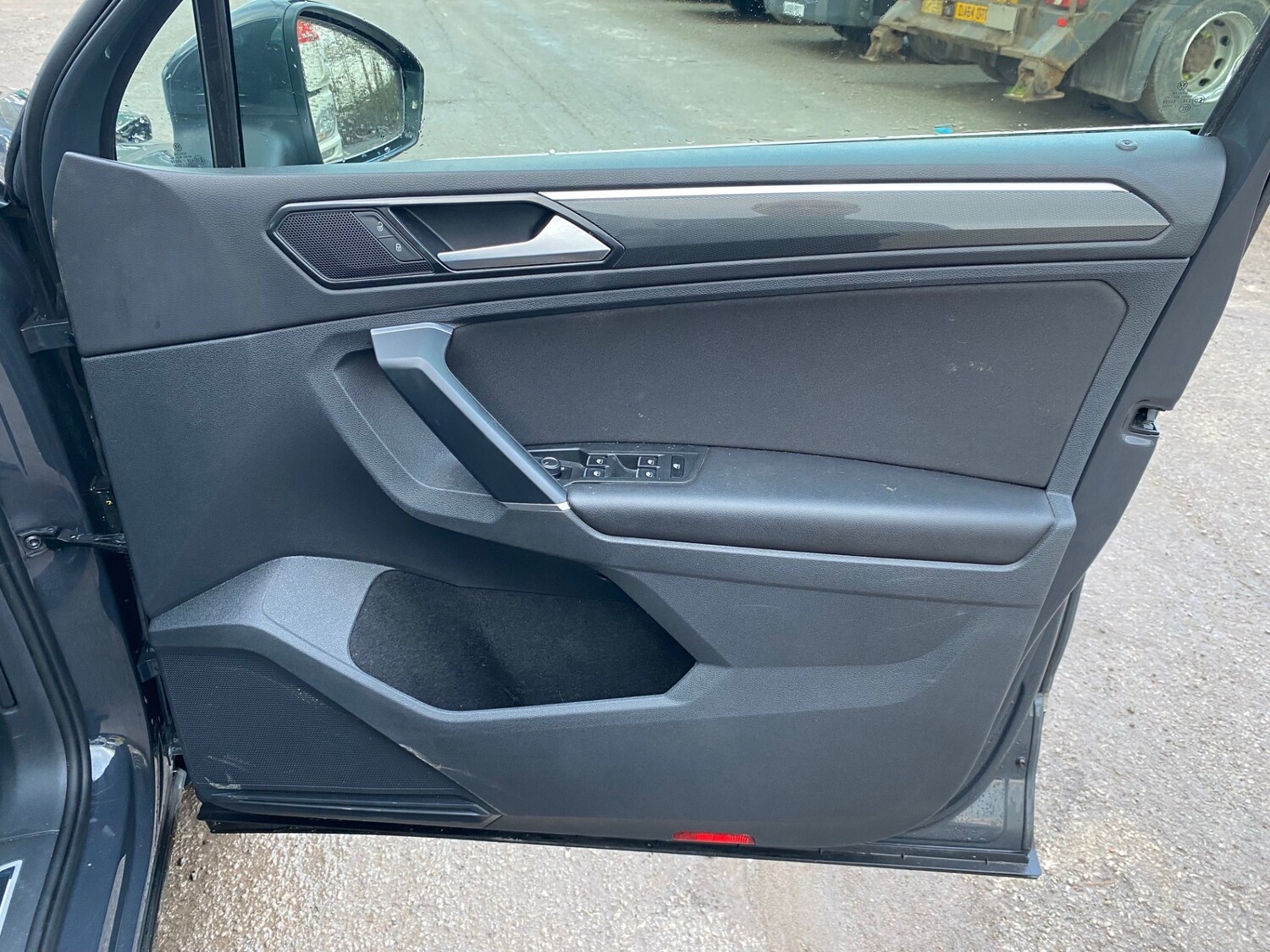 Used Volkswagen Tiguan 2018 for sale - 77487337: Photo 21