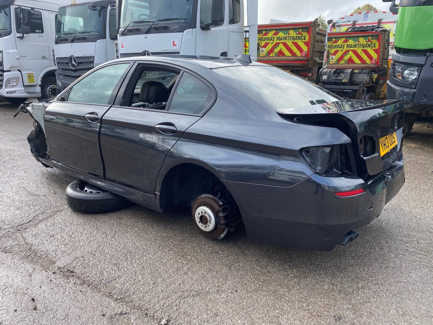 Used BMW 5 Series 2013 for sale - 76329936: Photo 2