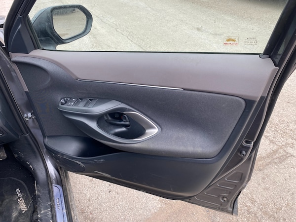 Used Toyota Yaris Cross 2022 for sale - 76156693: Photo 18