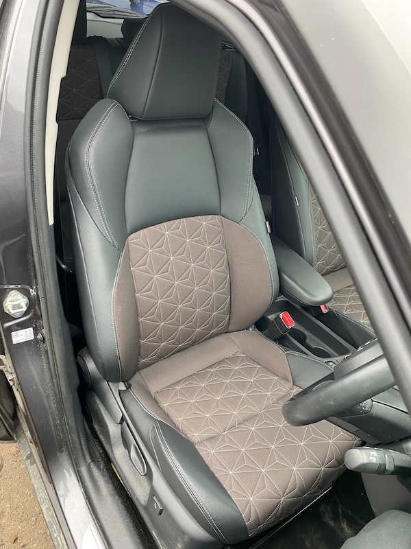 Used Toyota Yaris Cross 2022 for sale - 76156693: Photo 19
