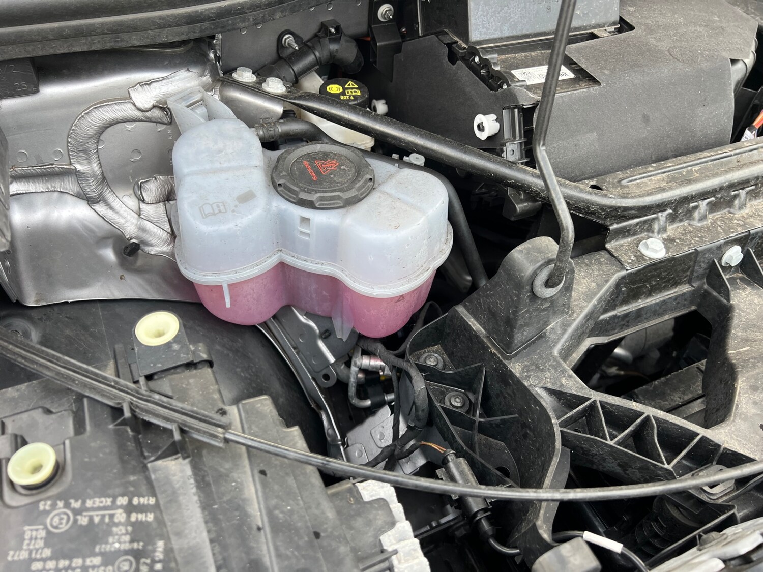 Used Audi Q4 e-tron 2024 for sale - 76557736: Photo 24