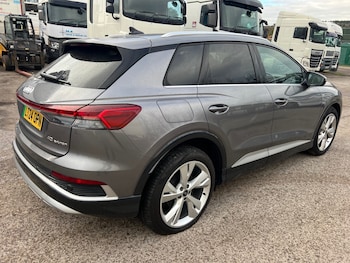 Used Audi Q4 e-tron 2024 for sale - 76557736: Photo