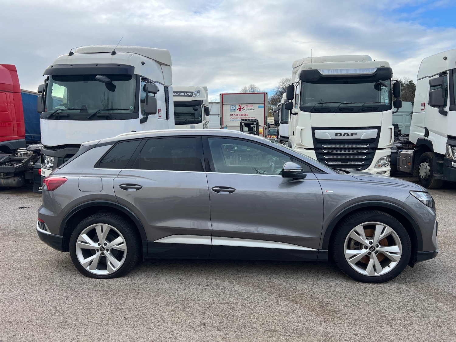 Used Audi Q4 e-tron 2024 for sale - 76557736: Photo 6