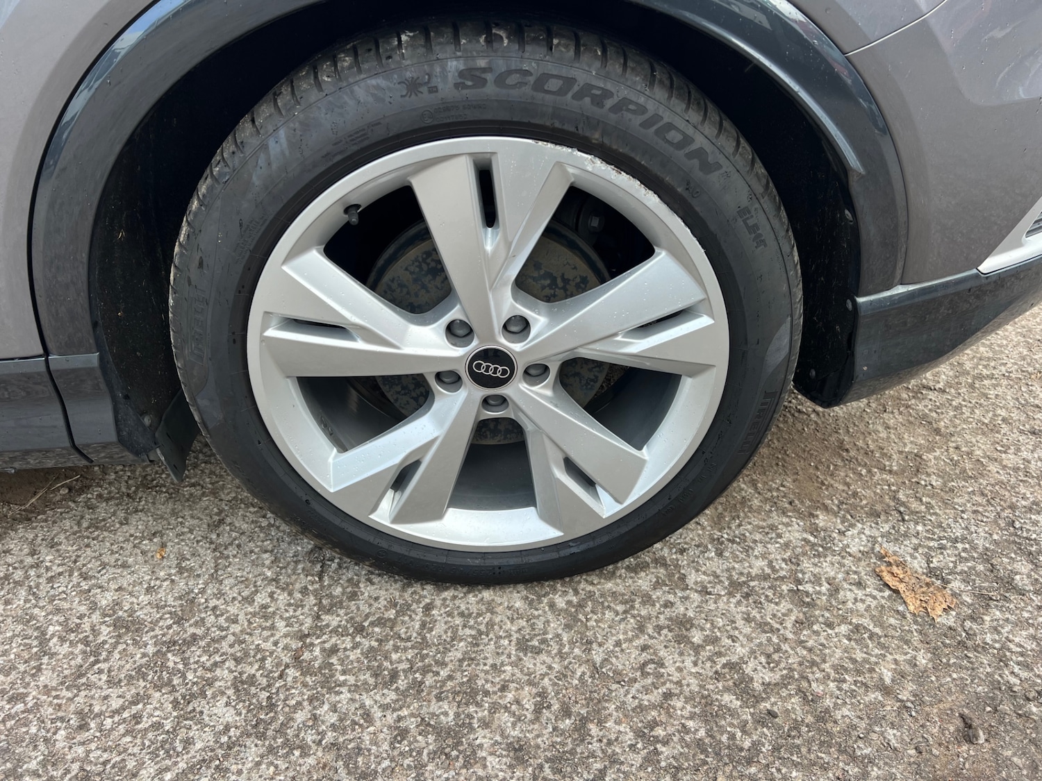 Used Audi Q4 e-tron 2024 for sale - 76557736: Photo 8