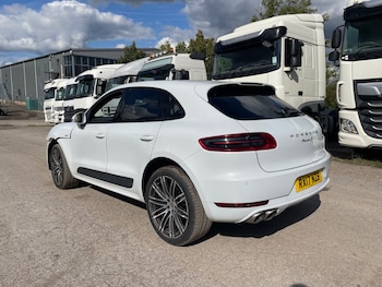 Used Porsche Macan 2017 for sale - 75763218: Photo