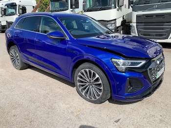 Used Audi Q8 2023 for sale - 78268842: Photo