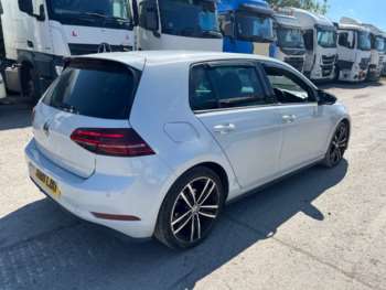 Used Volkswagen Golf 2018 for sale - 75096738: Photo