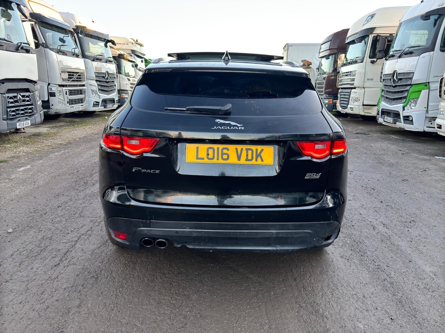 Used Jaguar F-Pace 2016 for sale - 77225487: Photo 3