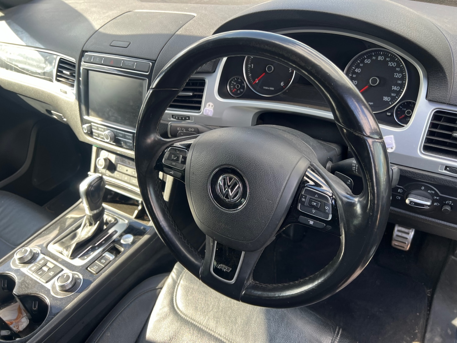 Used Volkswagen Touareg 2018 for sale - 75881992: Photo 9