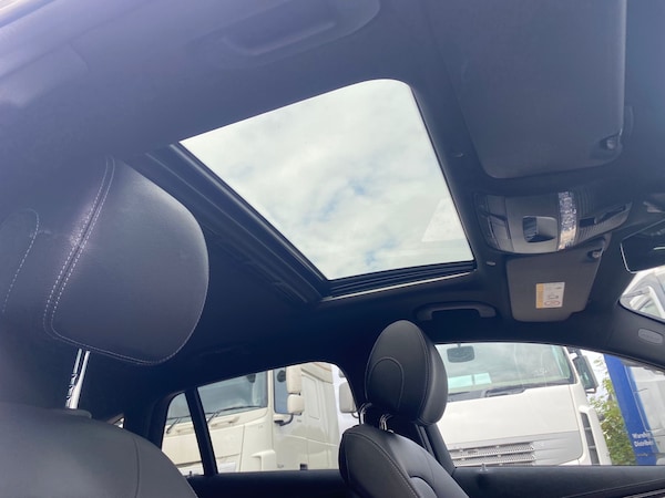Used Mercedes-Benz EQC 2022 for sale - 75763170: Photo 8