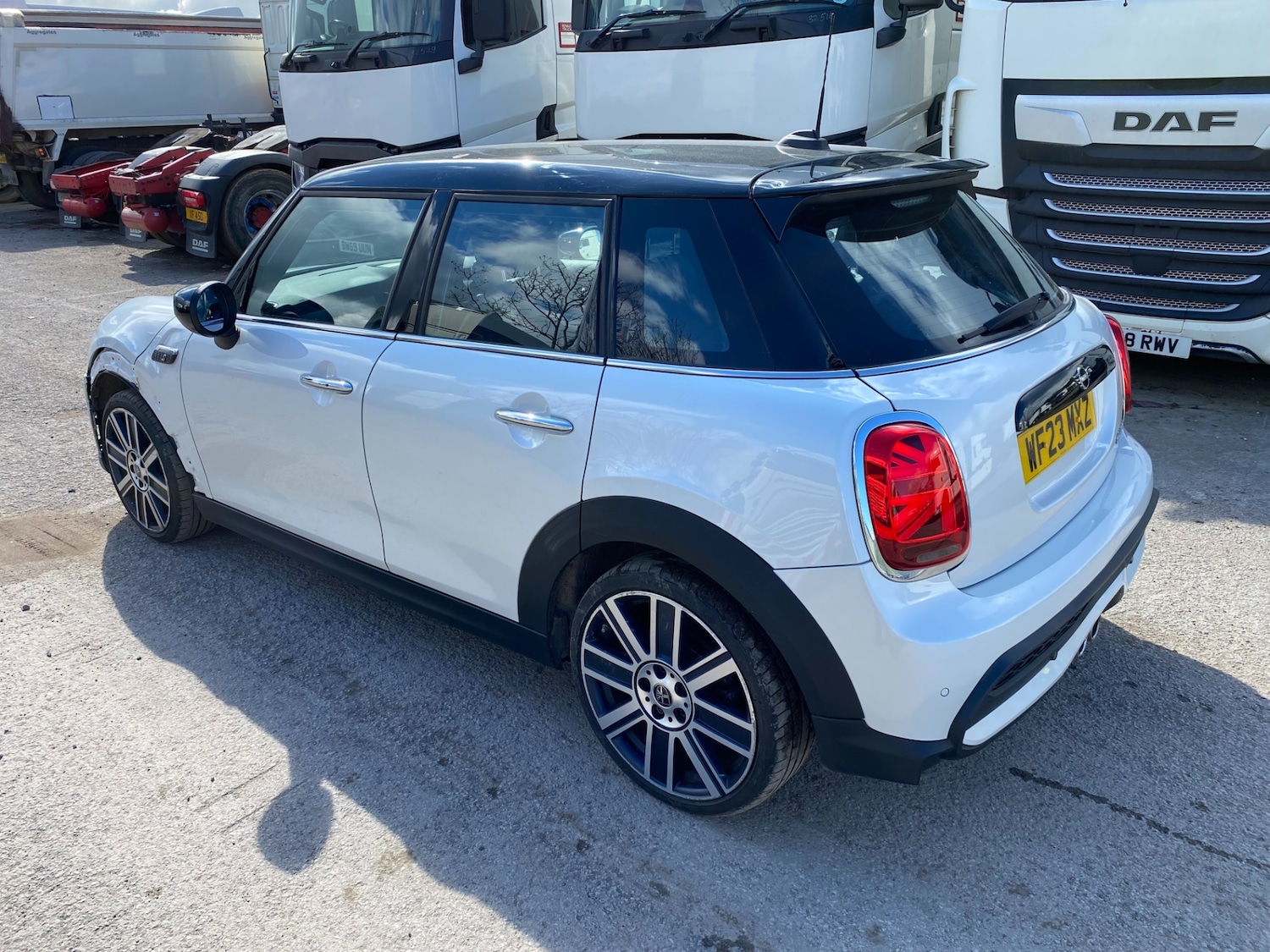 Used MINI Hatch 2023 for sale - 78064685: Photo 2