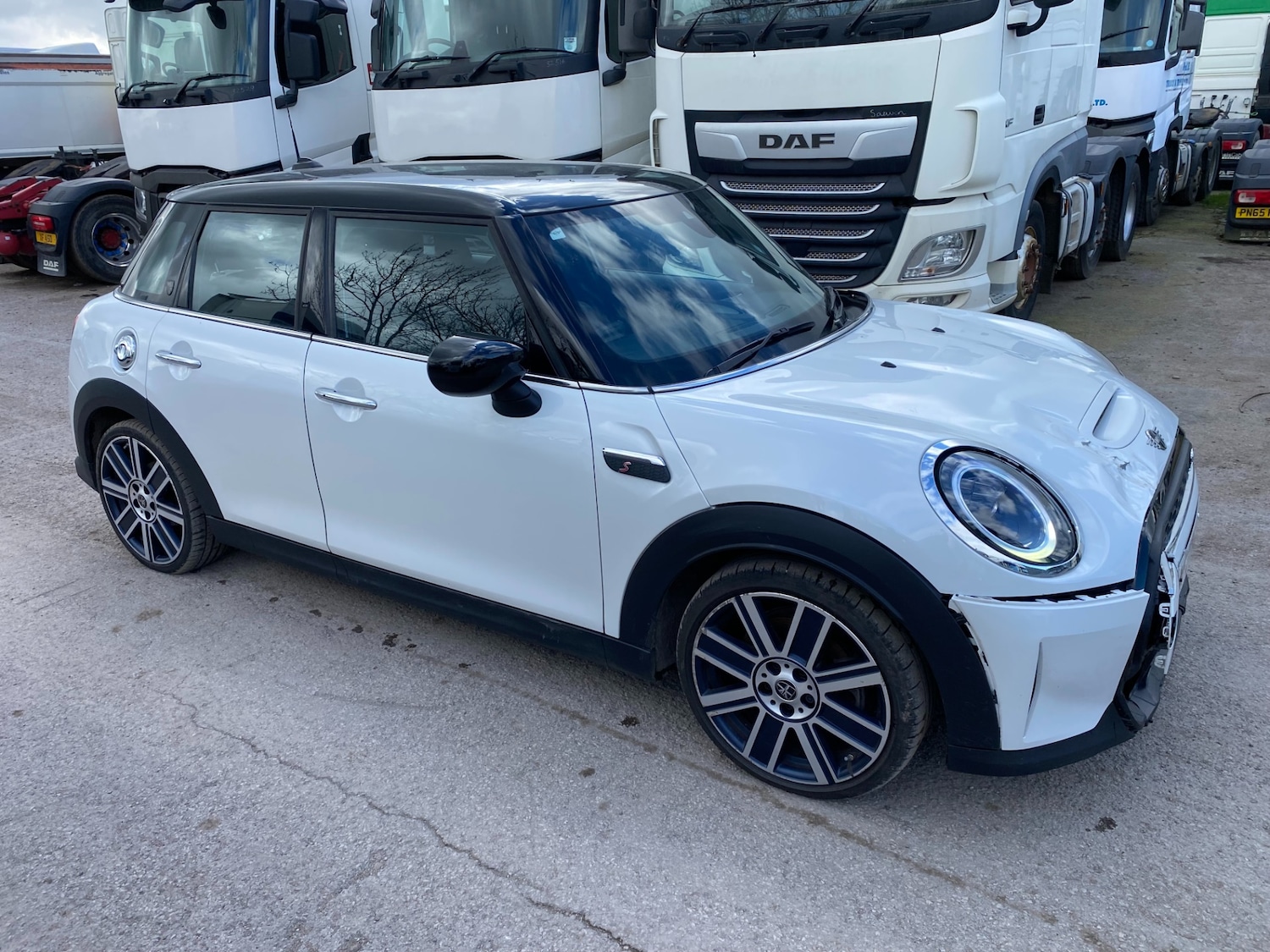 Used MINI Hatch 2023 for sale - 78064685: Photo 7