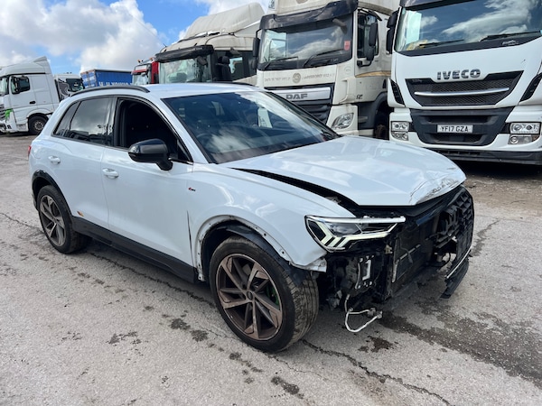 Used Audi Q3 2022 for sale - 75305781: Photo 2