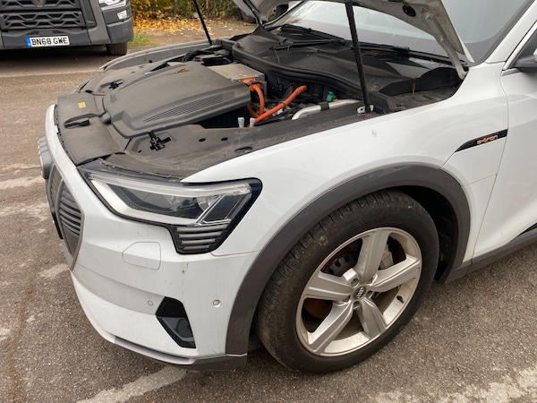 Used Audi e-tron 2020 for sale - 76263422: Photo 10