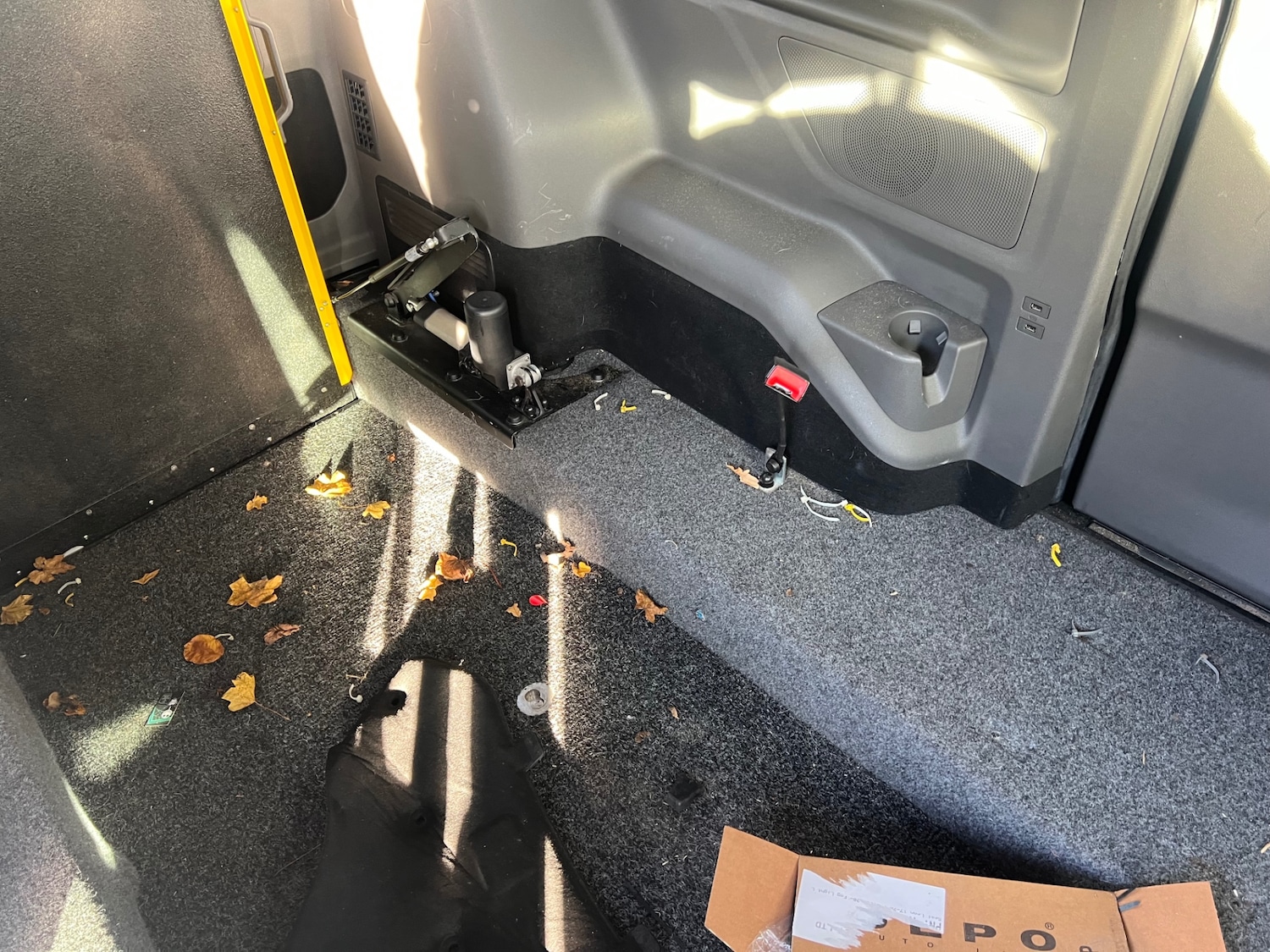 Used Ford Tourneo Custom 2019 for sale - 76595330: Photo 17