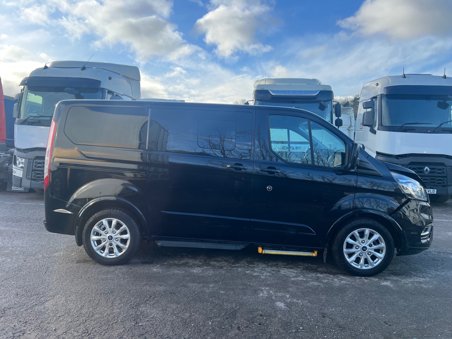 Used Ford Tourneo Custom 2019 for sale - 76595330: Photo 6