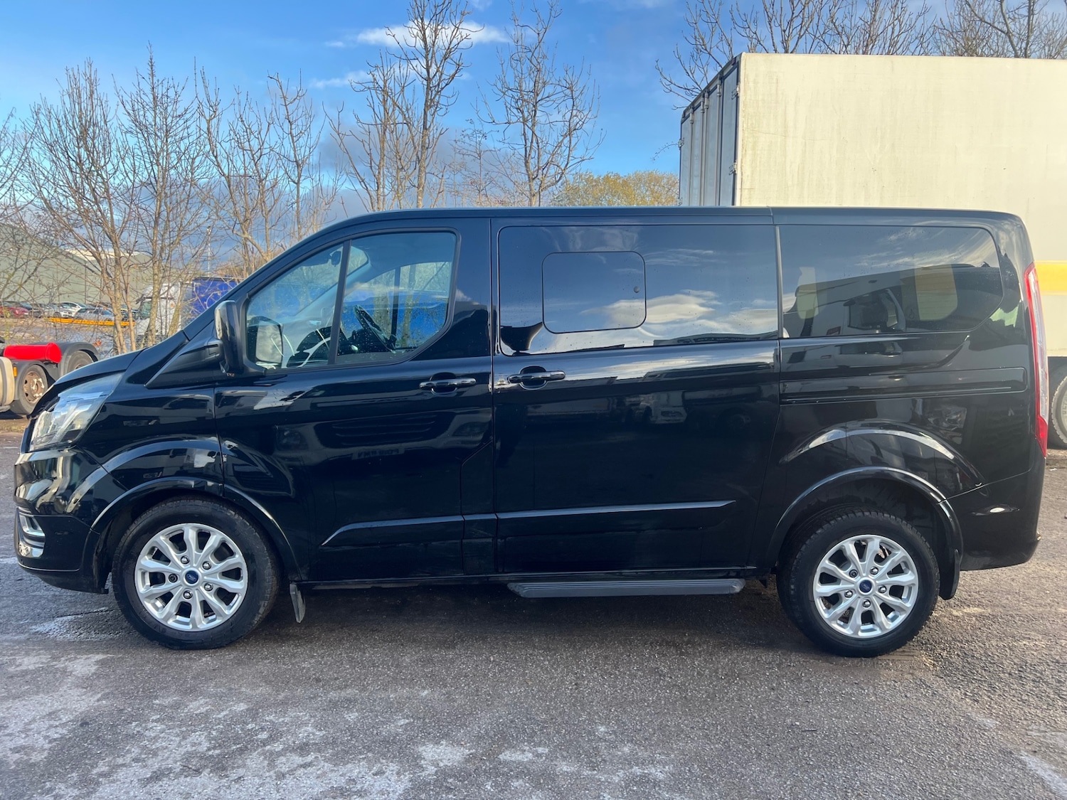 Used Ford Tourneo Custom 2019 for sale - 76595330: Photo 7