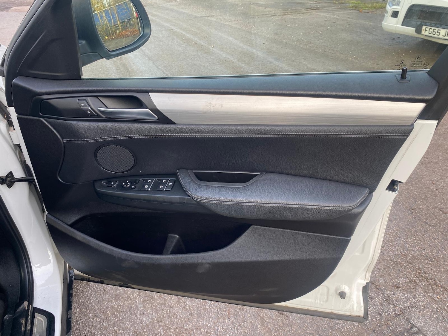 Used BMW X4 2017 for sale - 76879085: Photo 11