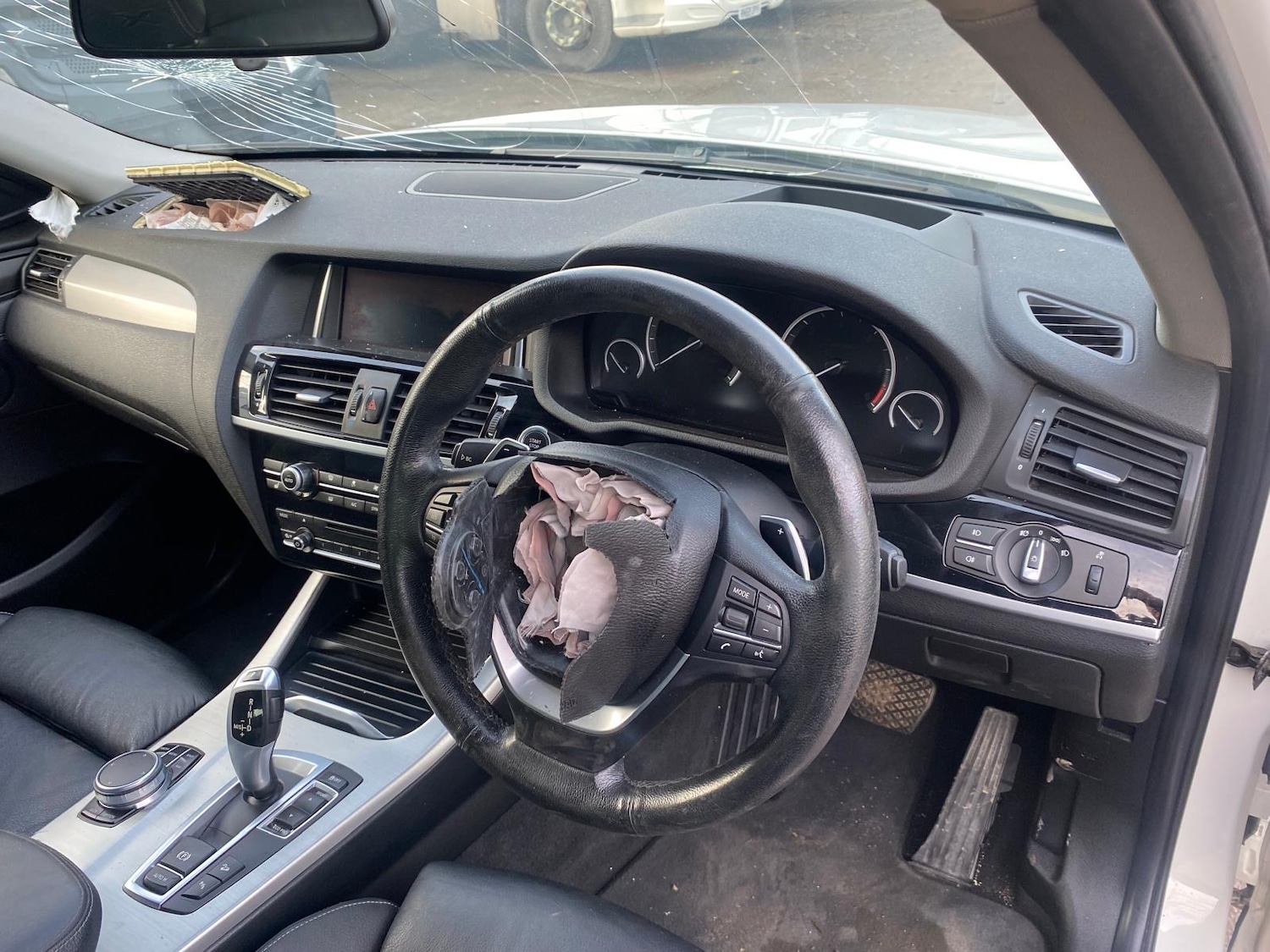 Used BMW X4 2017 for sale - 76879085: Photo 9