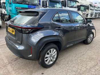 Used Toyota Yaris Cross 2025 for sale - 74704022: Photo