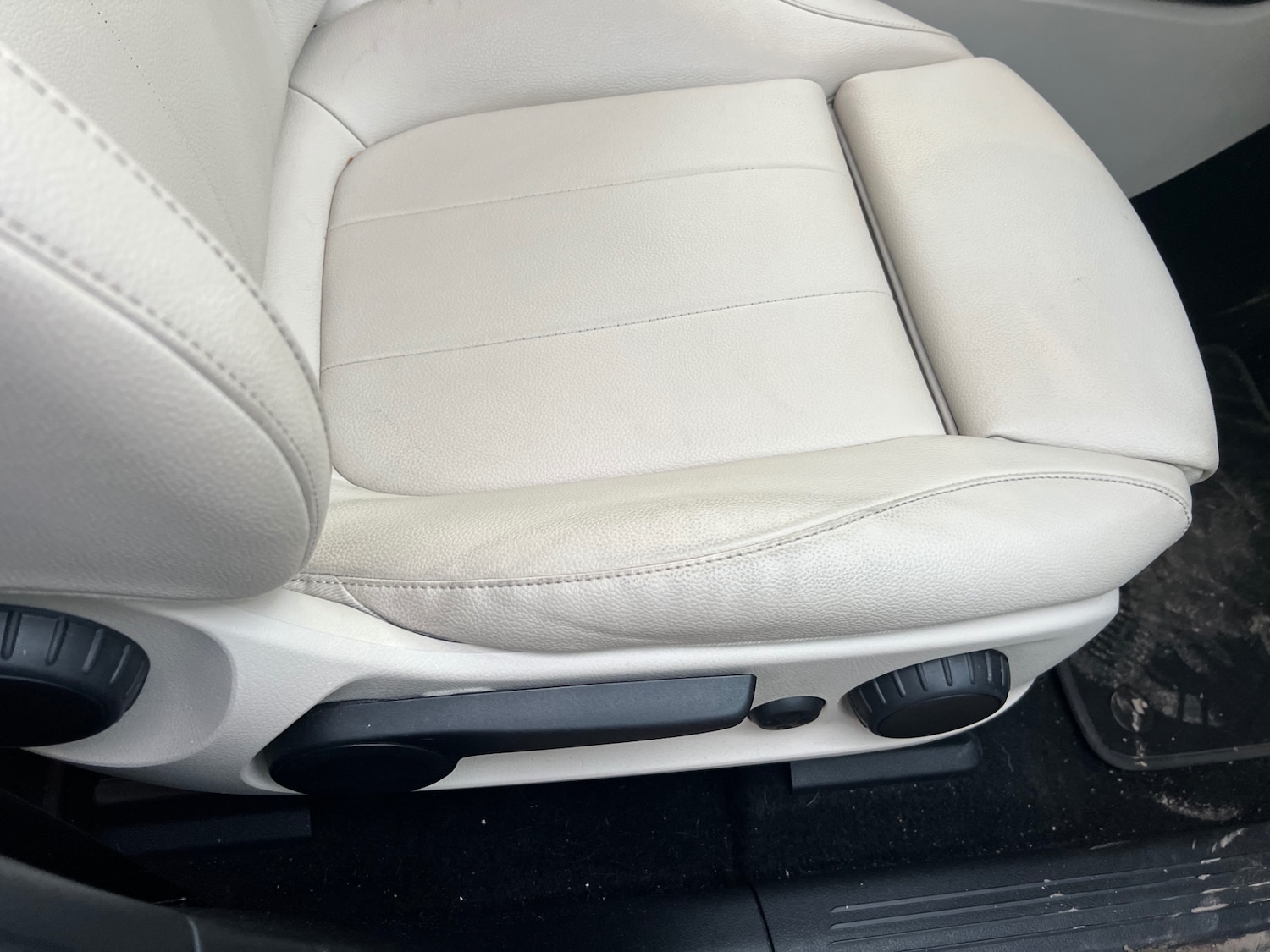 Used Mercedes-Benz EQA 2021 for sale - 76488511: Photo 10