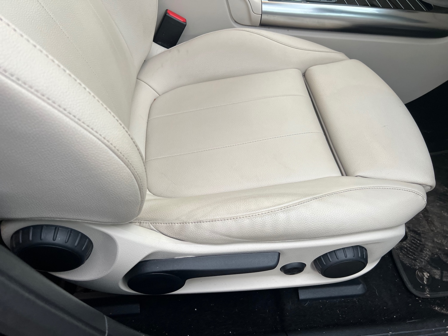 Used Mercedes-Benz EQA 2021 for sale - 76488511: Photo 11