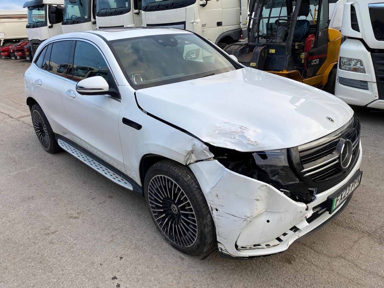 Used Mercedes-Benz EQC 2023 for sale - 77985128: Photo 3