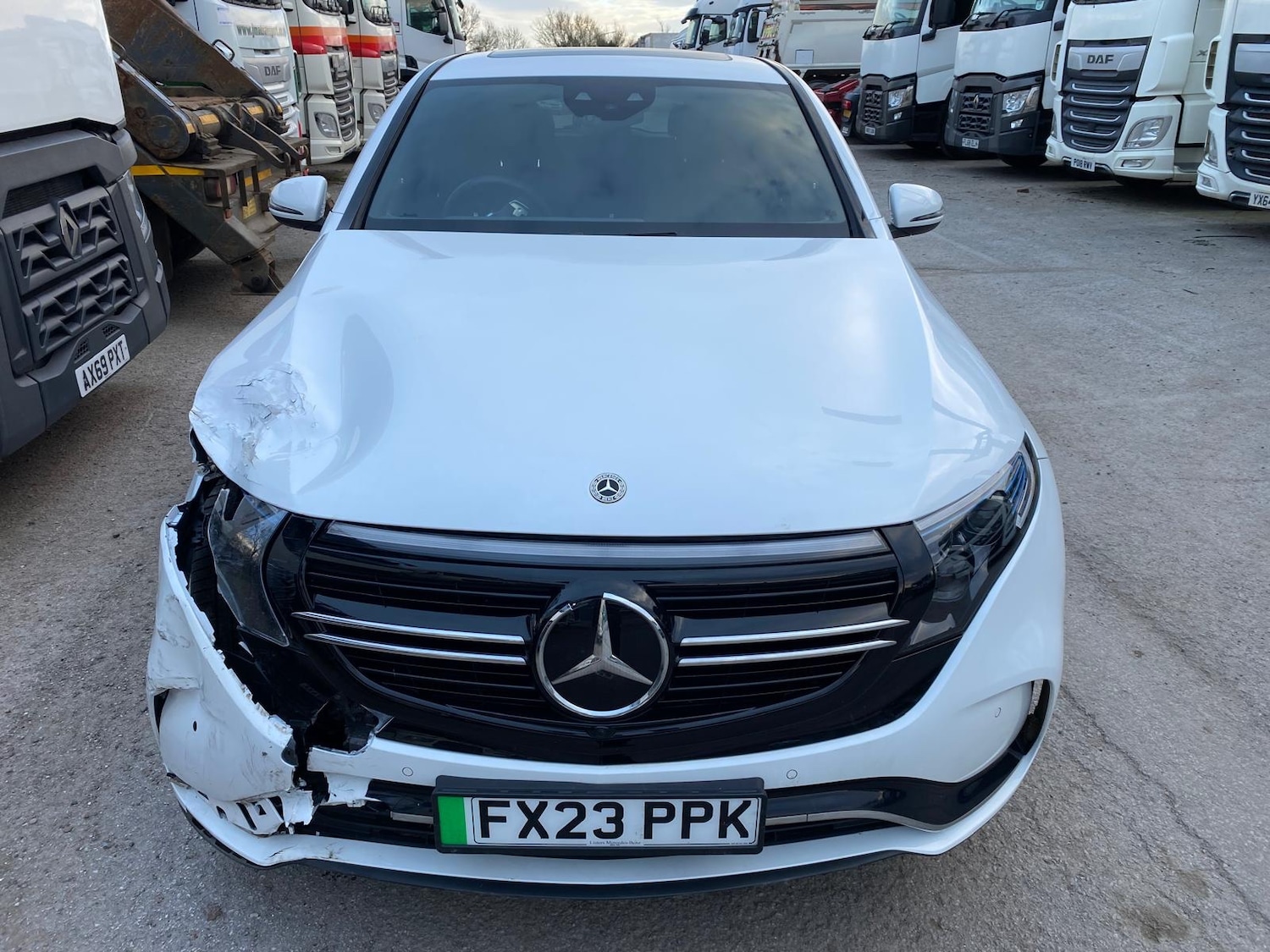Used Mercedes-Benz EQC 2023 for sale - 77985128: Photo 5