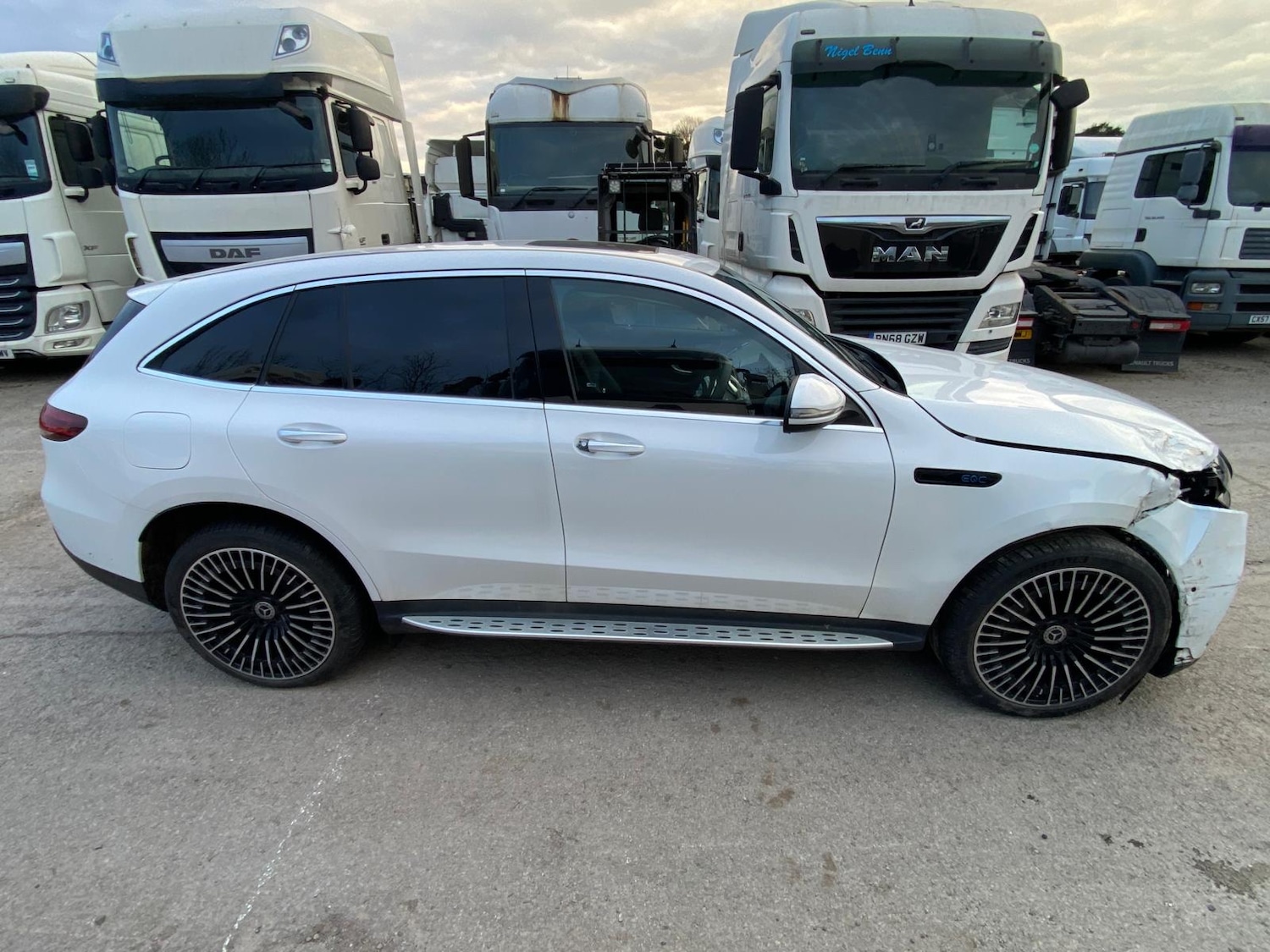 Used Mercedes-Benz EQC 2023 for sale - 77985128: Photo 8