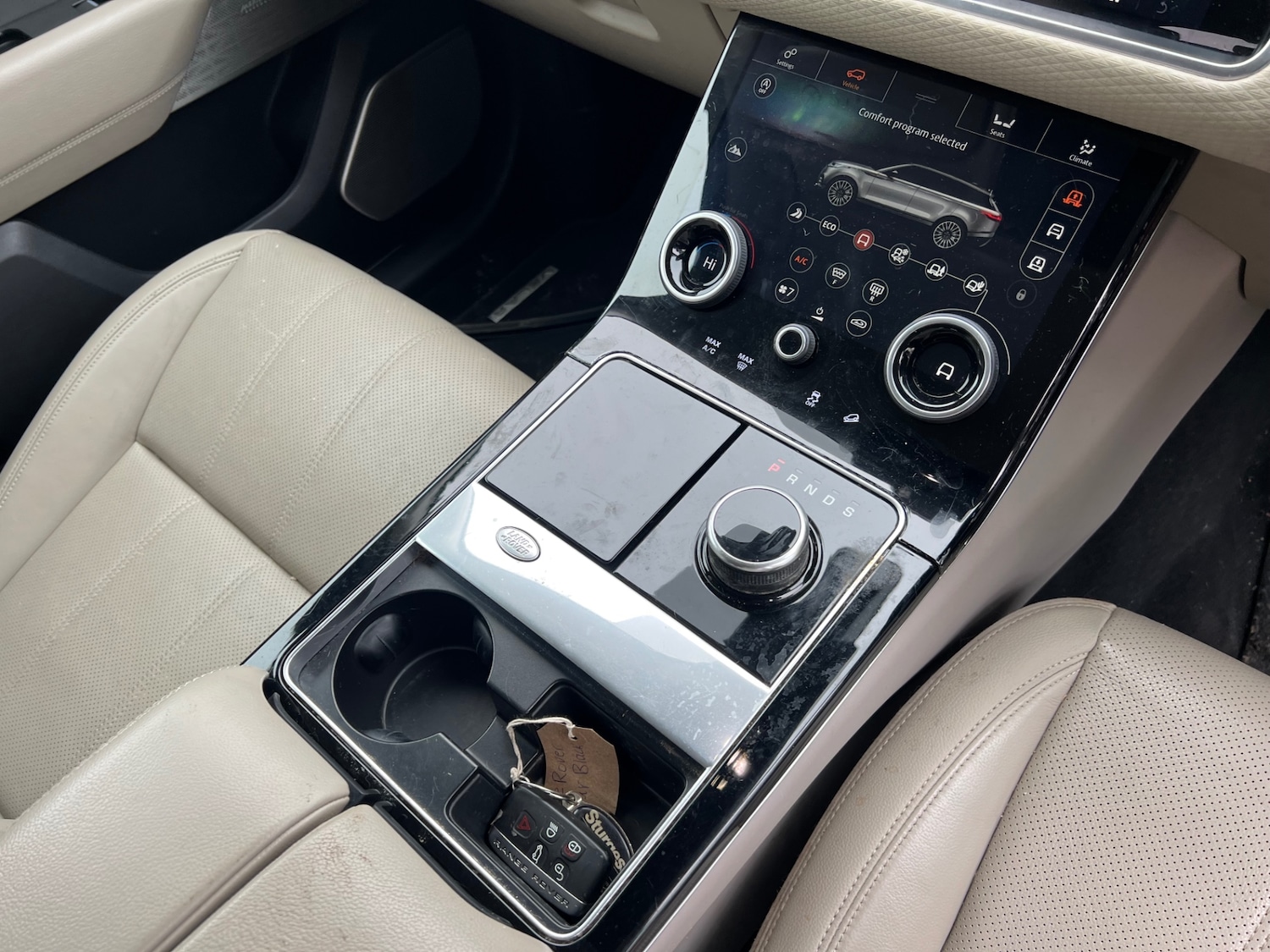 Used Land Rover Range Rover Velar 2018 for sale - 76392516: Photo 10