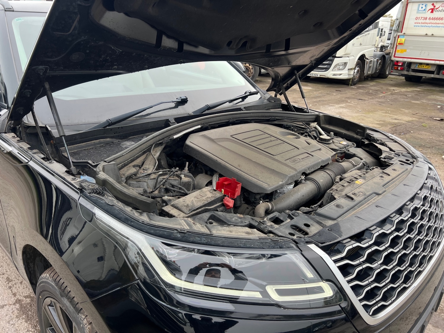 Used Land Rover Range Rover Velar 2018 for sale - 76392516: Photo 17