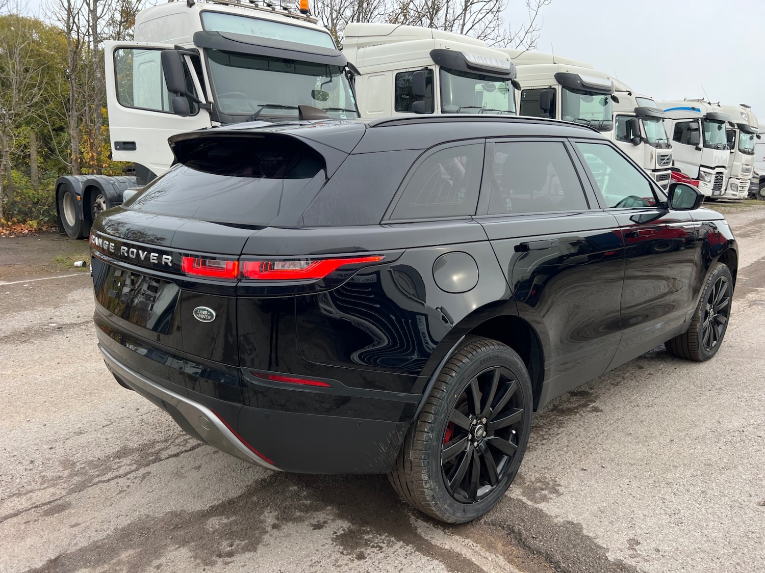 Used Land Rover Range Rover Velar 2018 for sale - 76392516: Photo 4