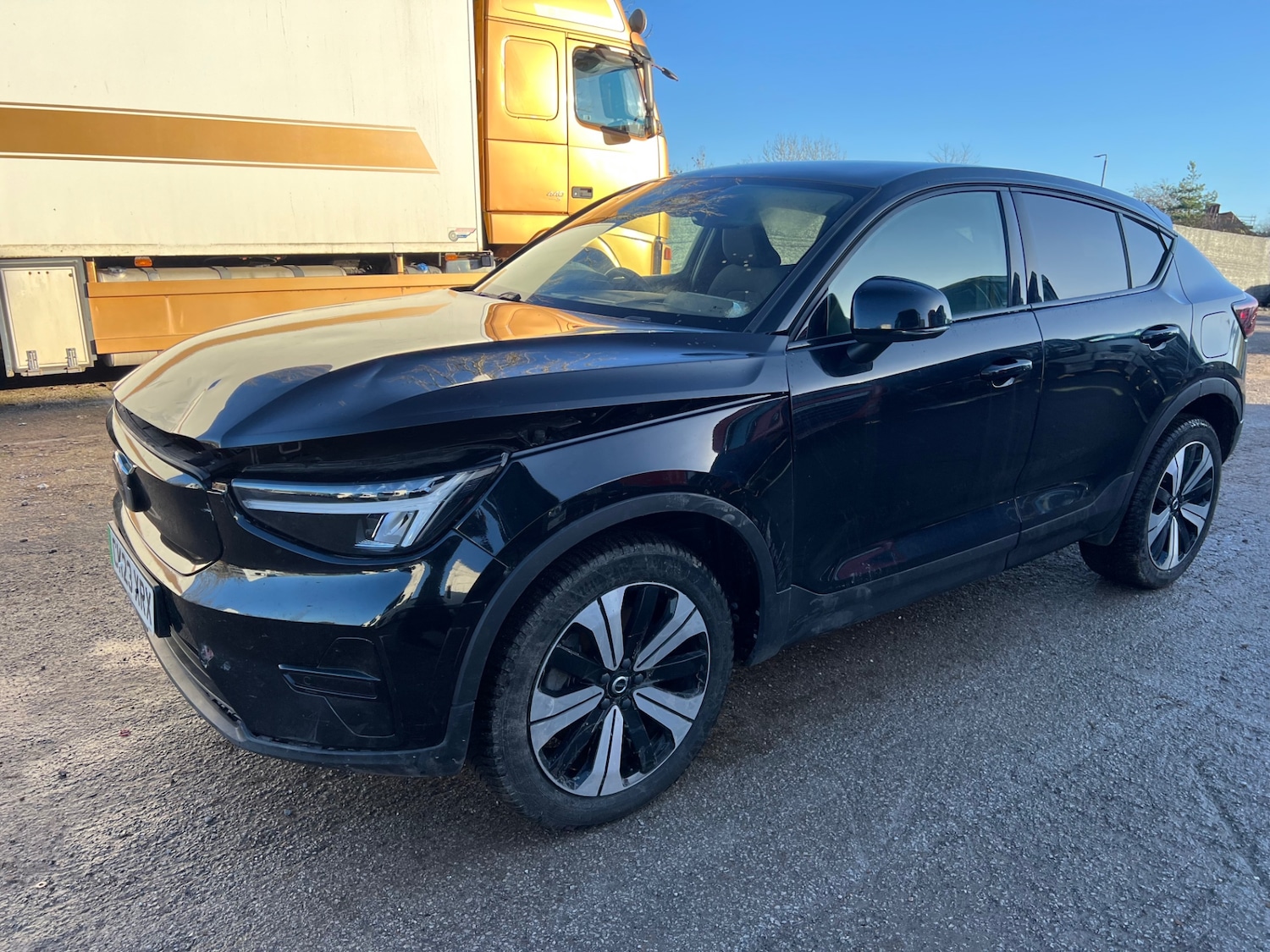 Used Volvo C40 2023 for sale - 76777706: Photo 3